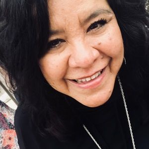 Meet your Posher, Adriana